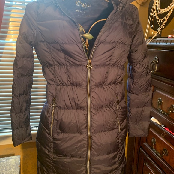 Michael Kors Packable Down Fill Puffer Coat - Picture 4 of 4